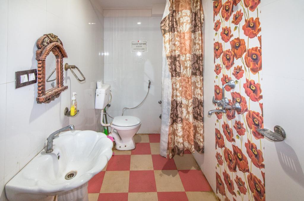 أُودايبور Whereabout Hostel المظهر الخارجي الصورة