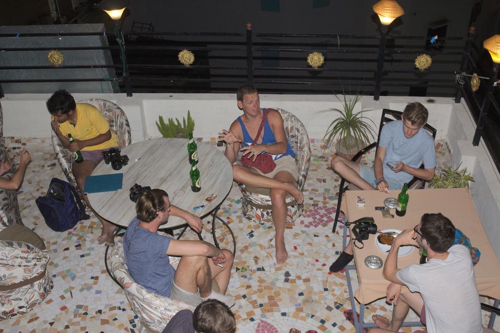أُودايبور Whereabout Hostel المظهر الخارجي الصورة